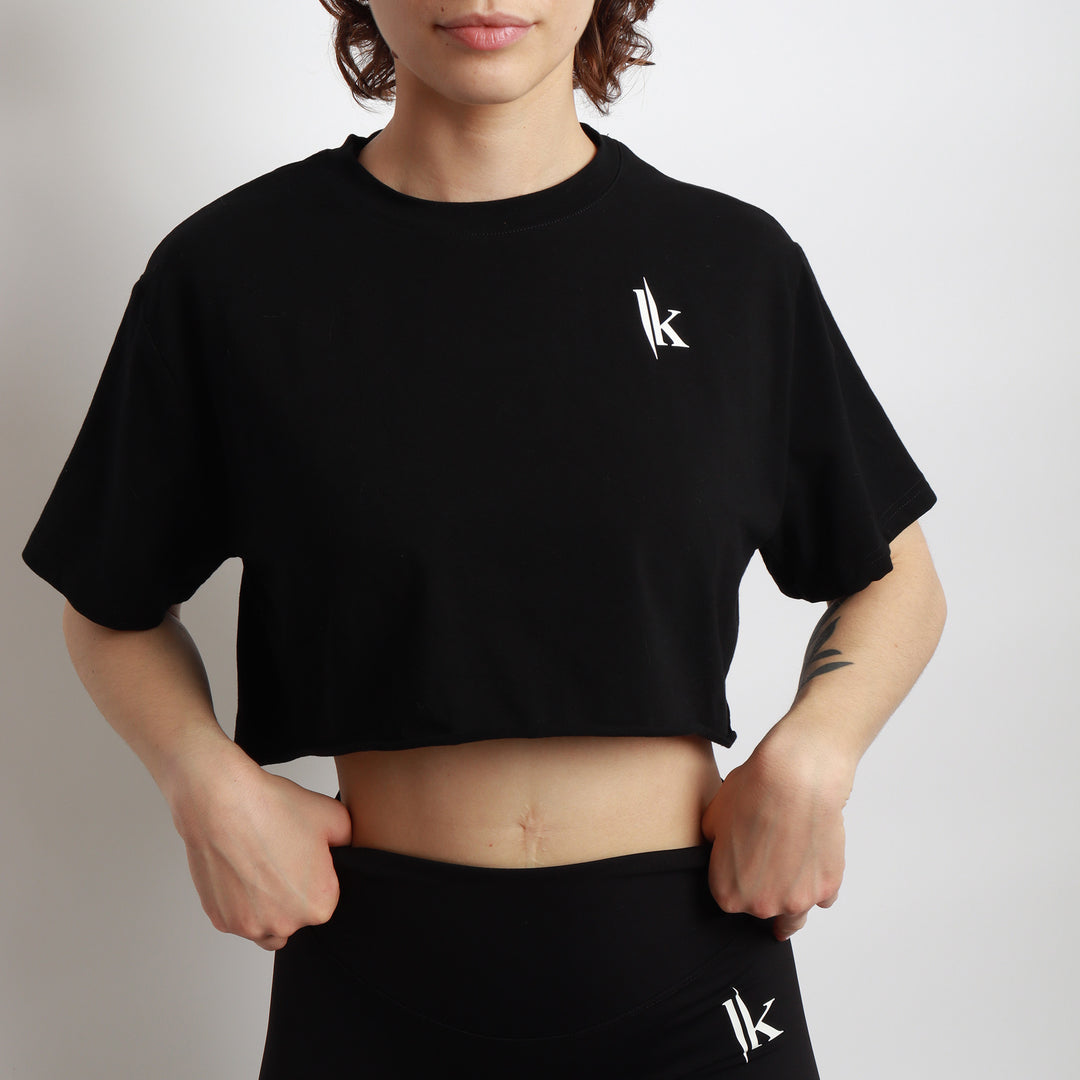 EMMA Black crop top