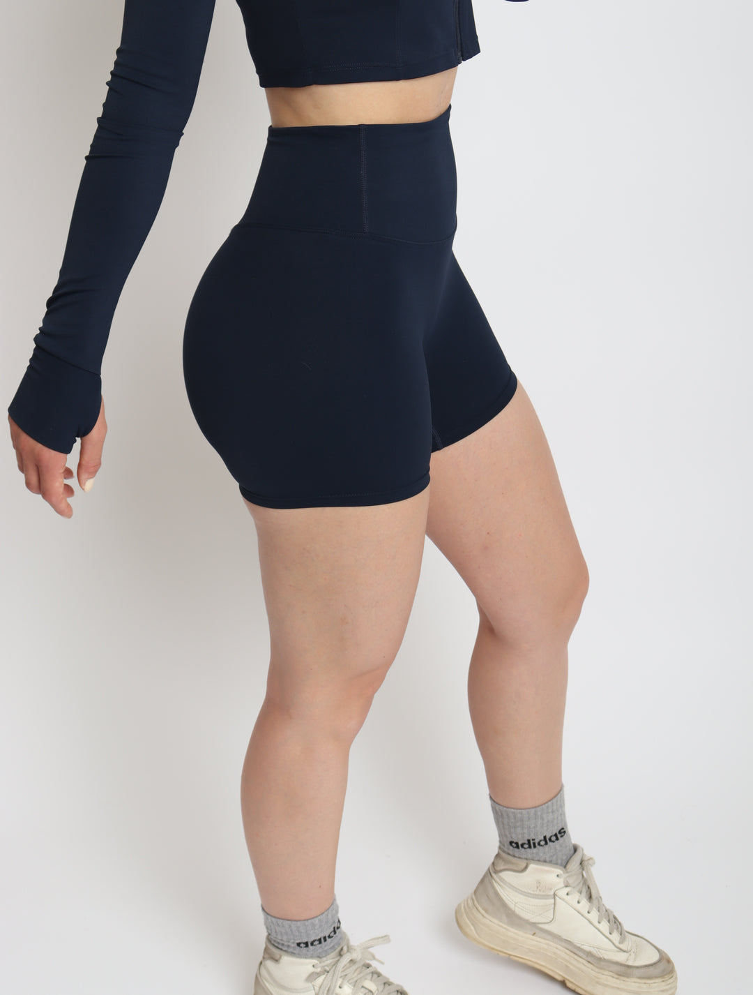 Short MotionFit bleu foncé IK