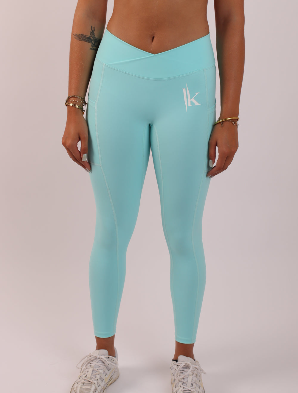 ON AIR IK Mint Green Leggings